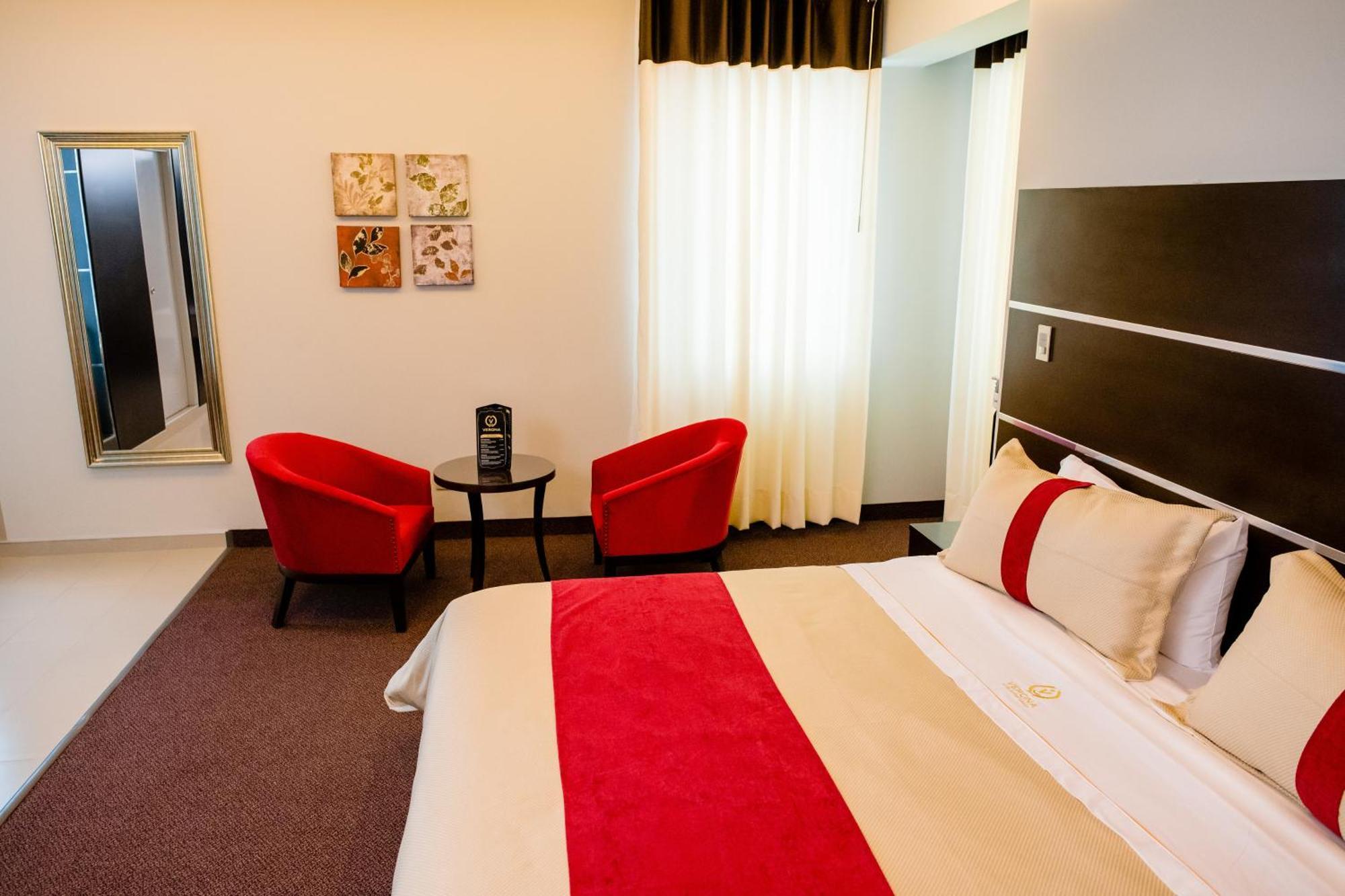Verona Hotel Banos Turcos リマ エクステリア 写真