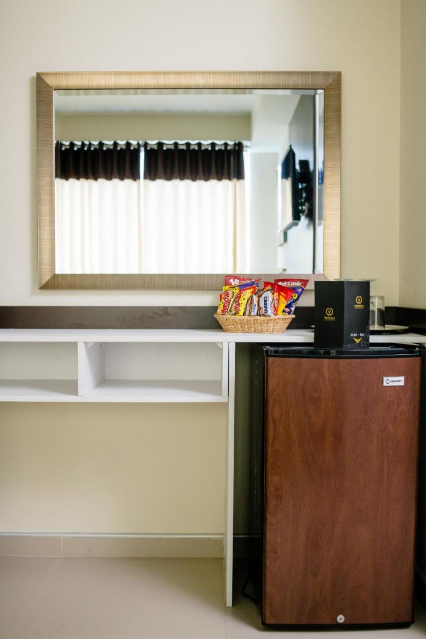 Verona Hotel Banos Turcos リマ エクステリア 写真